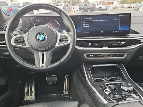 Used 2023 BMW X7 M60i w/ Executive Package image 25