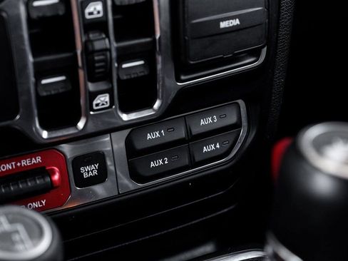 Used 2020 Jeep Wrangler Unlimited Rubicon w/ Quick Order Package 28Y Recon image 38