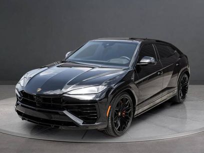 Used 2025 Lamborghini Urus SE