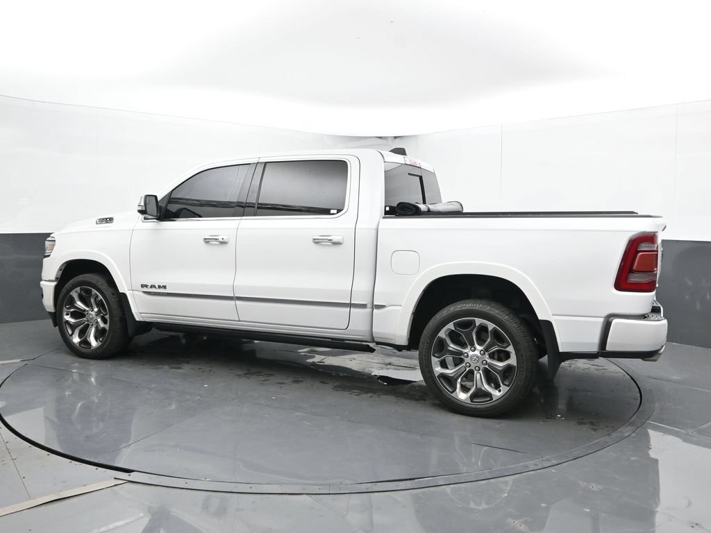 Used 2019 RAM 1500 Limited w/ Body Color Bumper Group AWD/4WD image 9