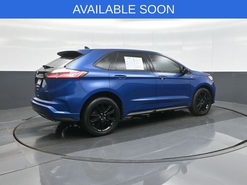 Used 2022 Ford Edge ST-Line AWD/4WD image 7