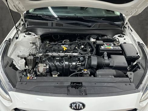 Used 2020 Kia Forte LXS image 9