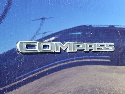 Used 2020 Jeep Compass Latitude w/ Popular Equipment Group image 29