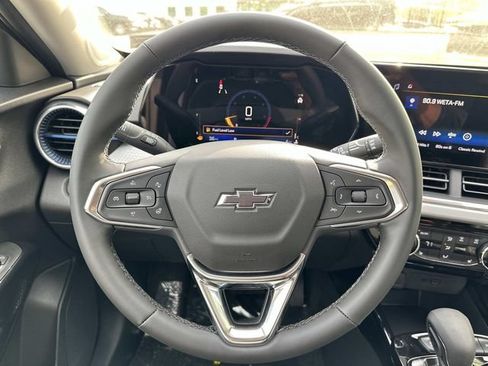 New 2026 Chevrolet Trax LT w/ Driver Confidence Package FWD image 15