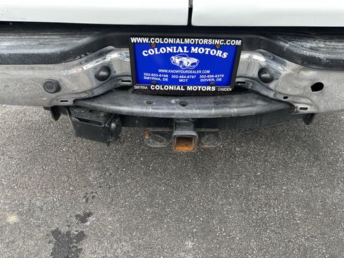 Used 2005 Ford Excursion XLT image 13