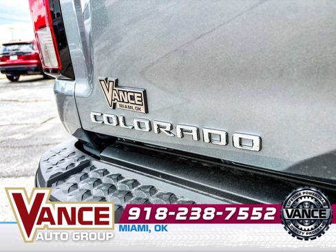 Used 2025 Chevrolet Colorado Trail Boss image 10