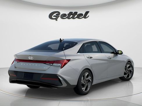 New 2026 Hyundai Elantra Limited FWD image 4