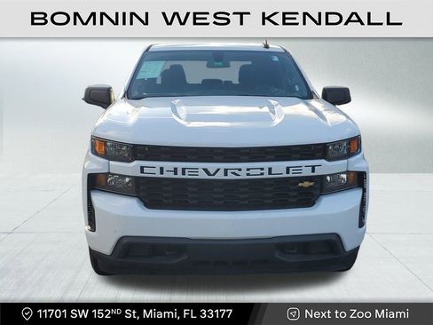 Used 2022 Chevrolet Silverado 1500 Custom image 2
