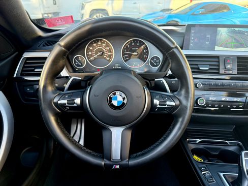 Used 2018 BMW 430i xDrive Convertible image 21