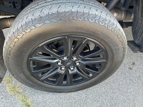 Used 2024 Ford F150 Platinum w/ Equipment Group 702A High AWD/4WD image 9