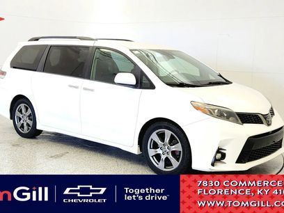 Used 2019 Toyota Sienna SE