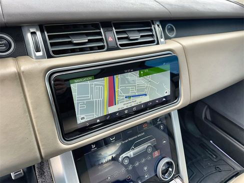 Used 2022 Land Rover Range Rover Westminster Edition image 28