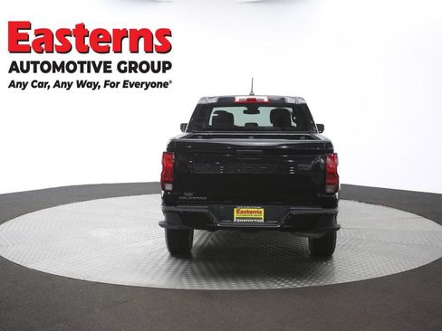 Used 2023 Chevrolet Colorado W/T RWD image 33