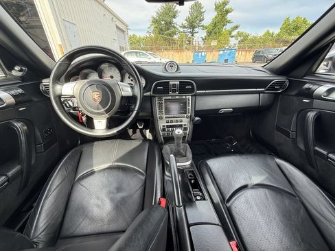 Used 2006 Porsche 911 Carrera 4S AWD/4WD image 25