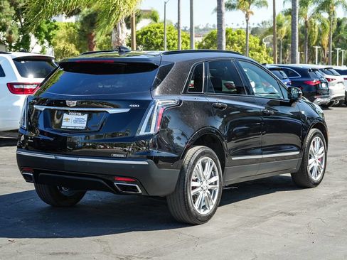 Used 2023 Cadillac XT5 Sportv w/ Technology Package AWD/4WD image 6