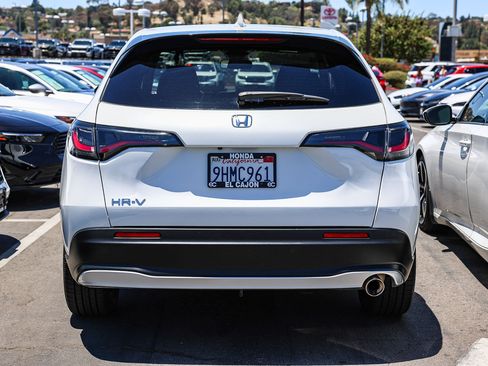 Certified 2024 Honda HR-V Sport image 22