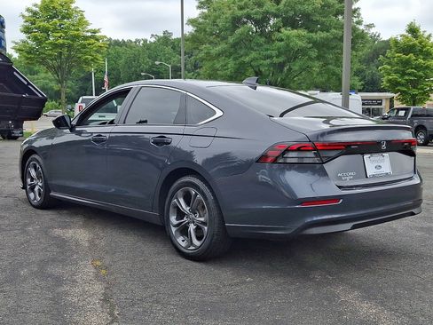 Used 2024 Honda Accord EX image 4