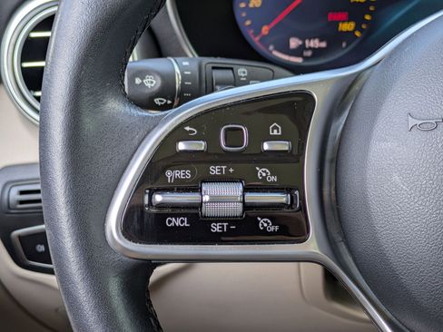 Certified 2022 Mercedes-Benz GLC 300 image 19