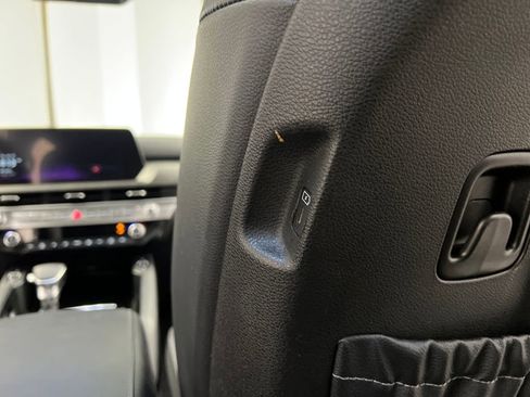 Used 2023 Kia Telluride EX X-Line image 25