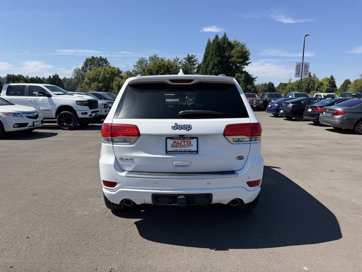 Used 2018 Jeep Grand Cherokee Overland AWD/4WD image 7