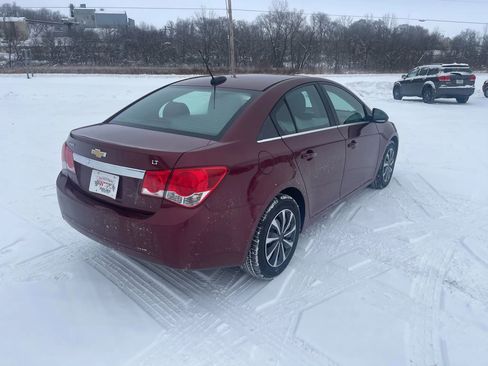 Used 2015 Chevrolet Cruze LT image 4