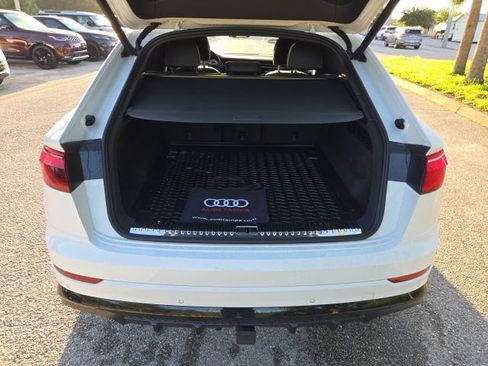 Used 2026 Audi Q8 Premium Plus AWD/4WD image 9