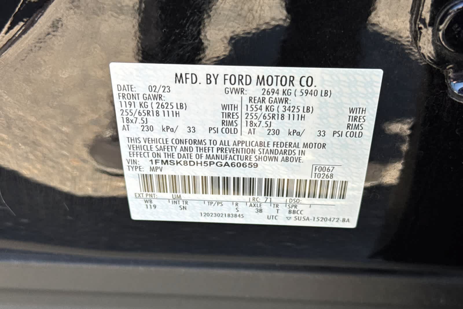 Used 2023 Ford Explorer XLT w/ Equipment Group 202A AWD/4WD image 29
