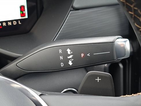 New 2026 GMC Acadia AT4 w/ Luxury Package image 21