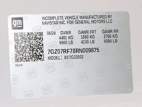 Used 2024 GMC Savana 3500 w/ Power Convenience Package image 27