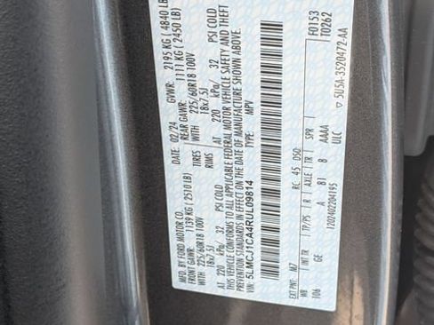 Certified 2024 Lincoln Corsair FWD w/ Equipment Group 101A image 34