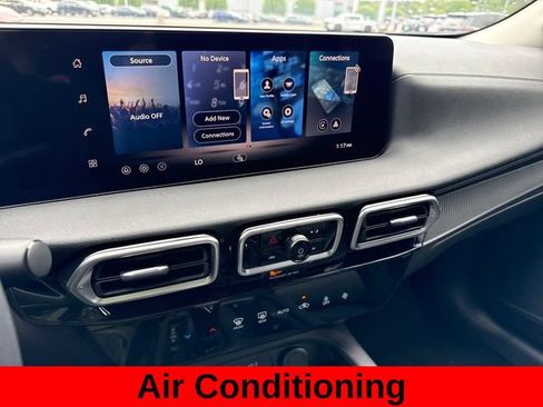 Used 2026 Nissan Sentra SV w/ Floor Mat Package FWD image 16