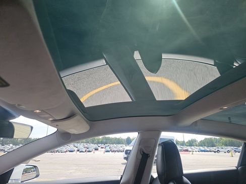 Used 2019 Tesla Model 3 Long Range AWD/4WD image 10