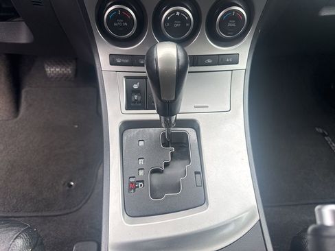 Used 2011 MAZDA MAZDA3 s Grand Touring w/ Tech Pkg image 20