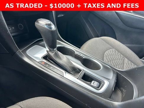 Used 2020 Chevrolet Equinox LT FWD image 24