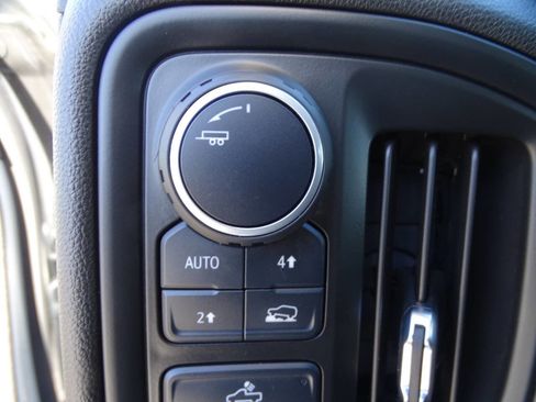 Used 2022 Chevrolet Silverado 1500 W/T image 16