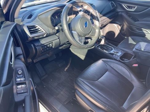 Used 2022 Subaru Forester Touring image 7