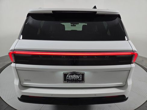 New 2026 Lincoln Navigator L Black Label AWD/4WD image 5