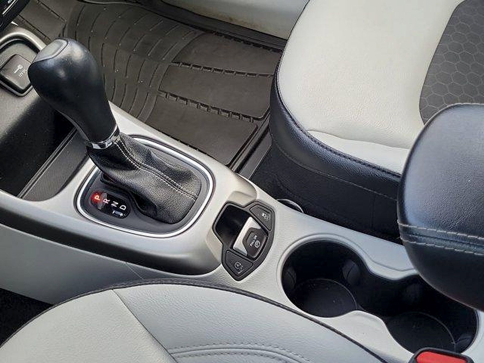 Certified 2019 Jeep Compass Latitude w/ Popular Equipment Group FWD image 30