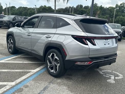 Certified 2022 Hyundai Tucson SEL w/ Convenience + Premium Package FWD image 11