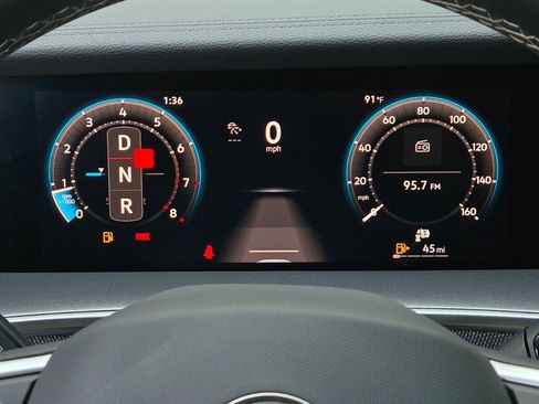 Certified 2025 Volkswagen Tiguan S FWD image 27
