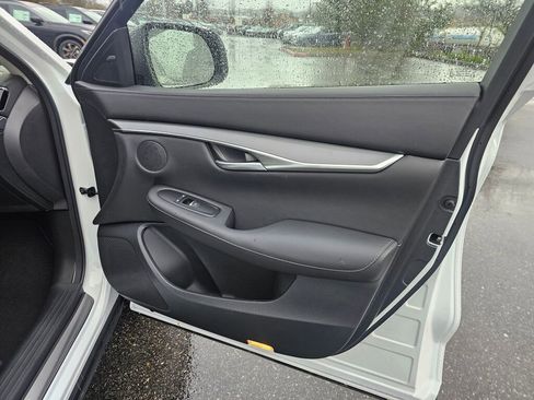 Used 2025 INFINITI QX50 Luxe image 10