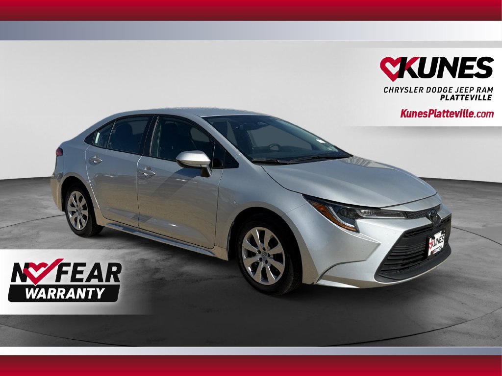 Used 2024 Toyota Corolla LE FWD image 1