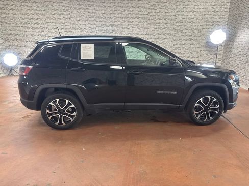 Used 2022 Jeep Compass Limited AWD/4WD image 6
