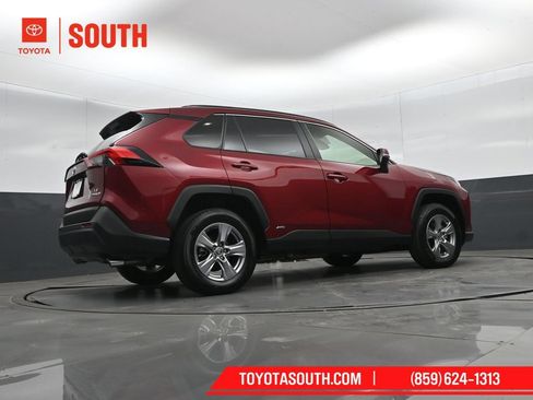 Used 2023 Toyota RAV4 LE AWD/4WD image 36