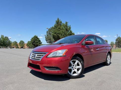 Used 2015 Nissan Sentra SV FWD image 1