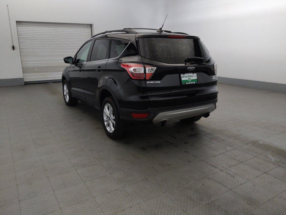 Used 2018 Ford Escape SE w/ SE Sync 3 Package AWD/4WD image 5