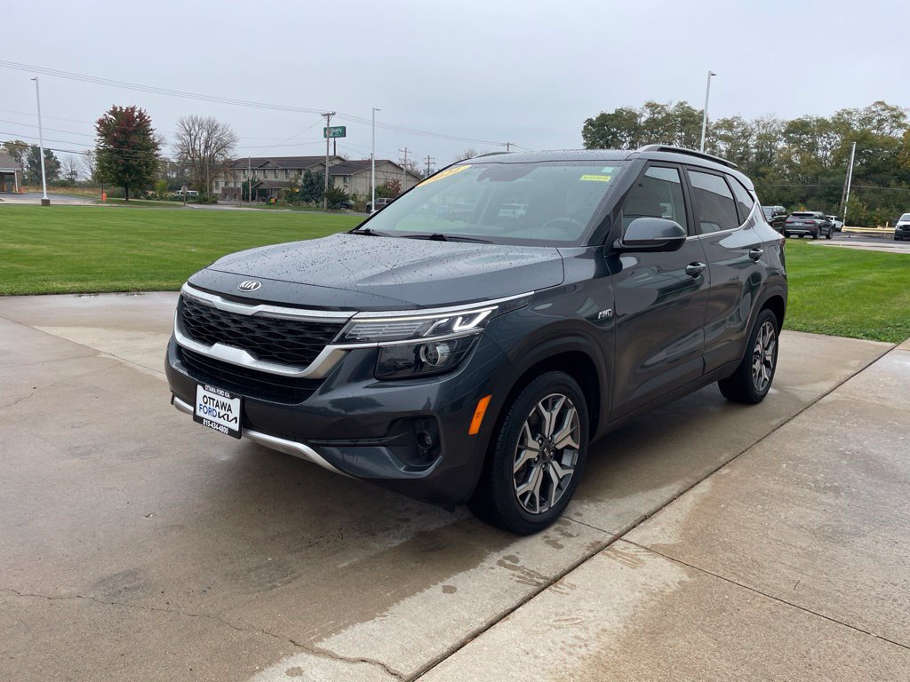 Used 2021 Kia Seltos EX AWD/4WD image 2