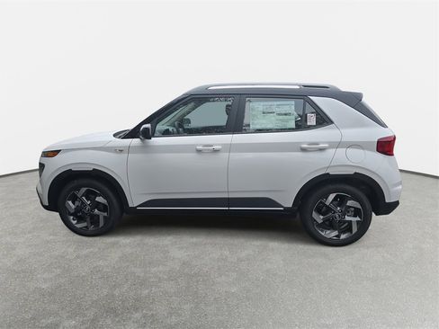New 2026 Hyundai Venue SEL image 8