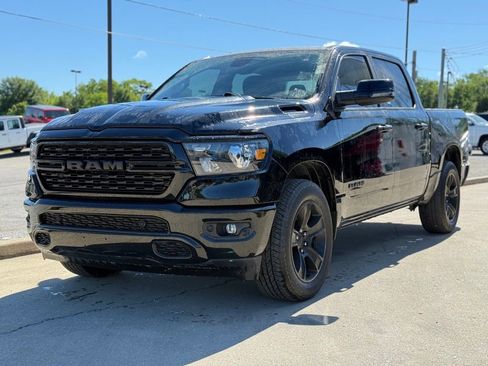 Used 2023 RAM 1500 Big Horn AWD/4WD image 2
