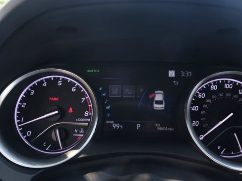Used 2024 Toyota Camry XLE FWD image 25